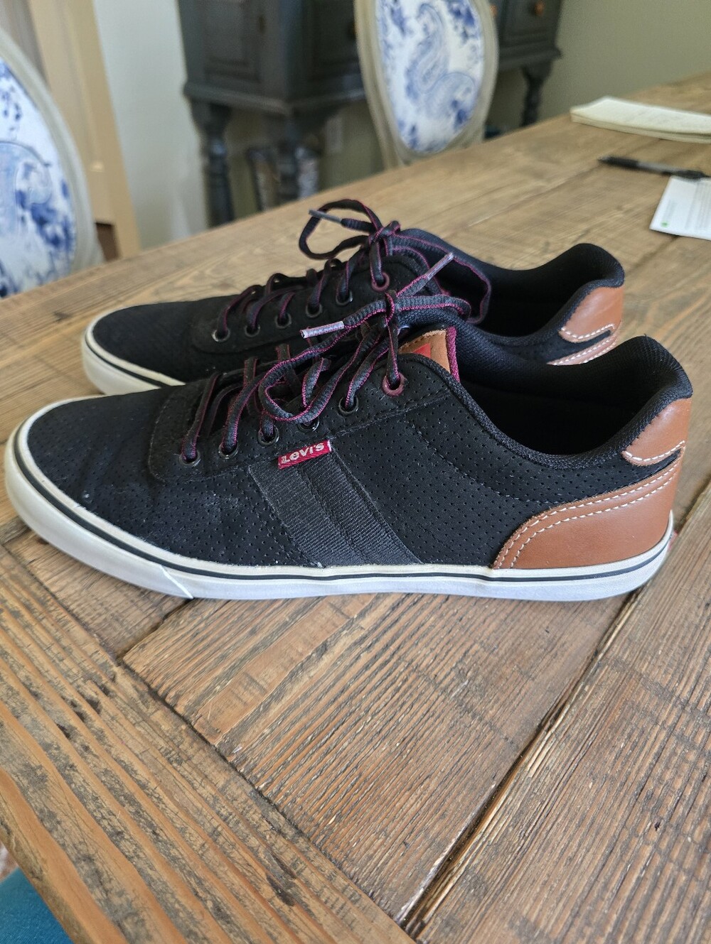 Levi's Men’s Black Sneakers with Brown Heel Accents and White Sole M Size 11
